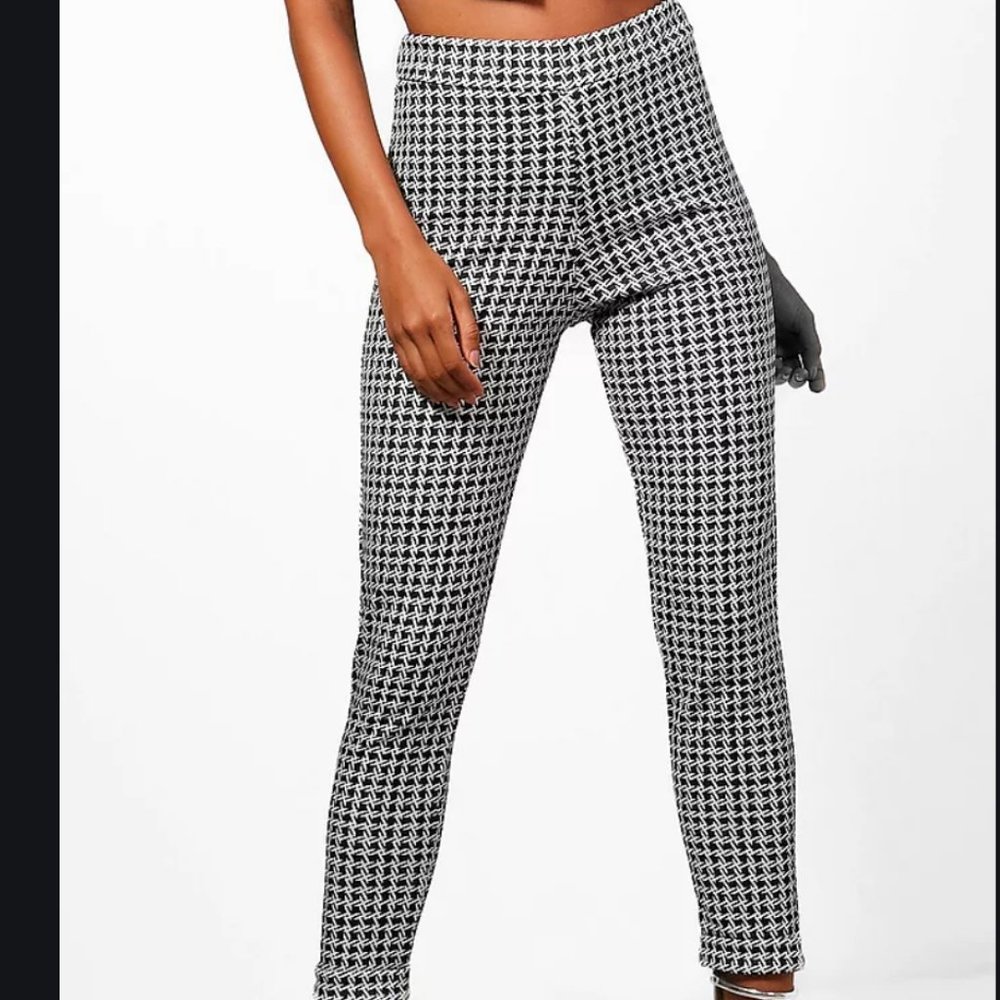 NWT Boohoo Check Skinny Stretch Trousers Size 2